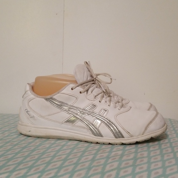 Asics Shoes - asics cheer 7 shoes sz 6